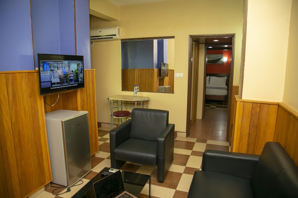 Suite photo 1