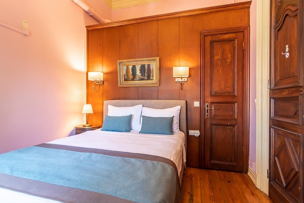 Comfort Double Room, 1 Bedroom, Partial Sea View photo 2