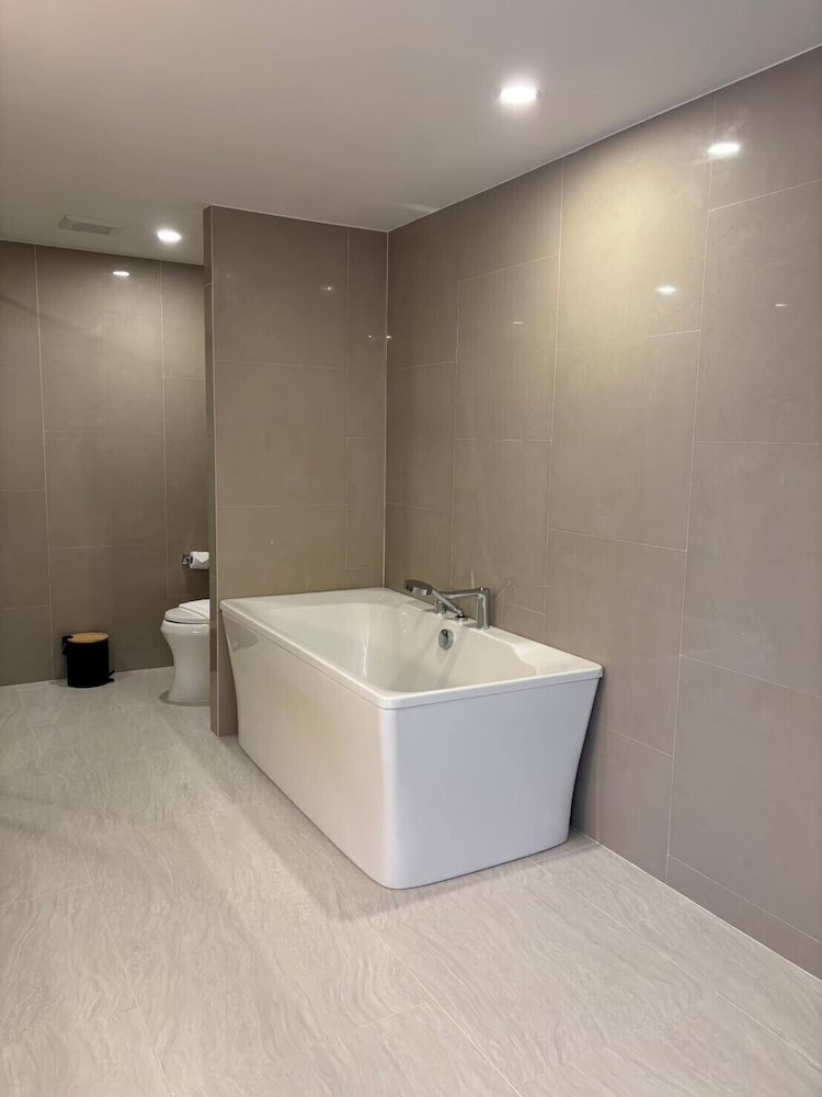 Grand Suite, 1 King Bed (Duplex) - Photo 17