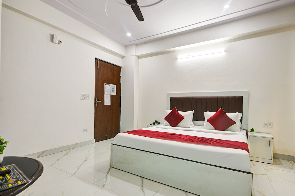 Standard Double Room - Photo 3