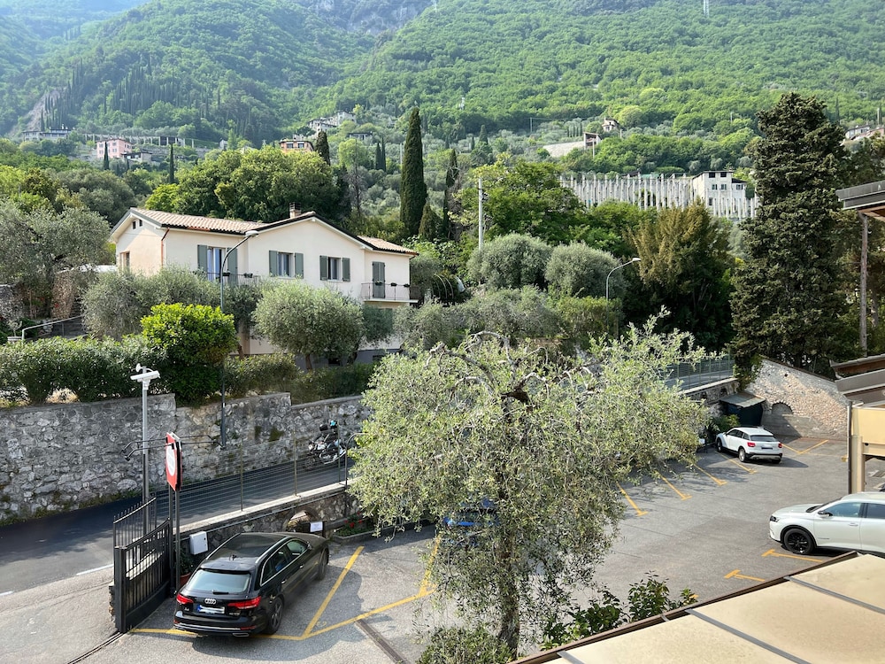 Miramonti photo 1