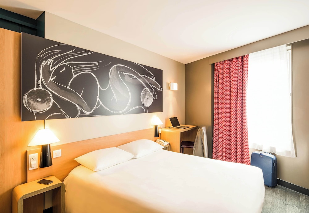 Standard Double Room, Non Smoking - Photo 2
