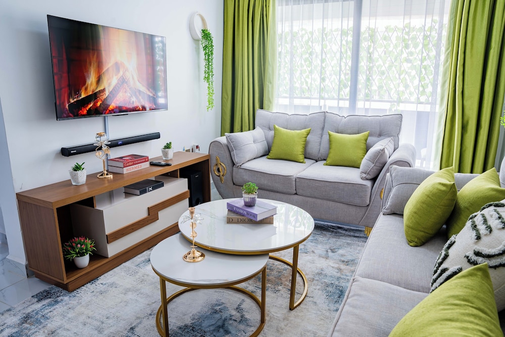 Superior Apartment, 2 Bedrooms, Private Bathroom, City View