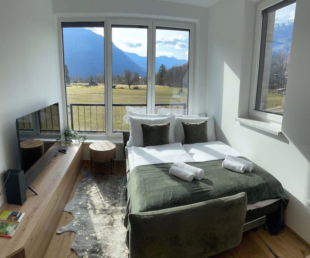 Executive Suite, 1 Double Bed, Bathtub