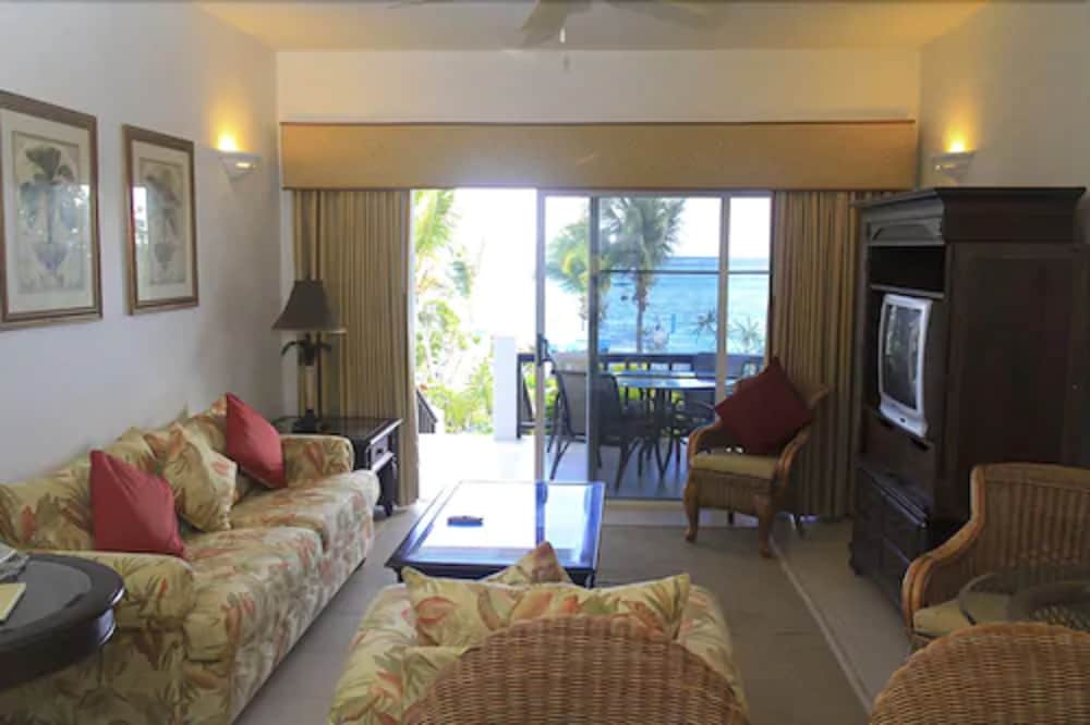 Suite, 2 Bedrooms photo 2