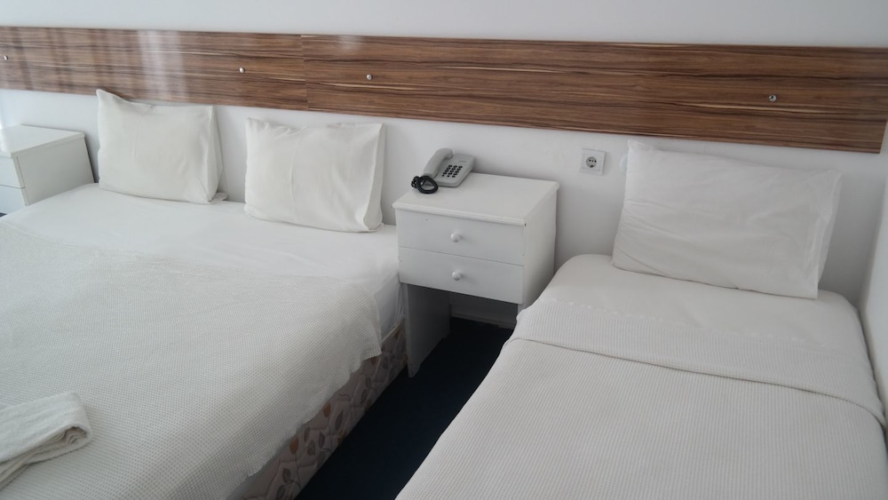Standard Triple Room photo 1