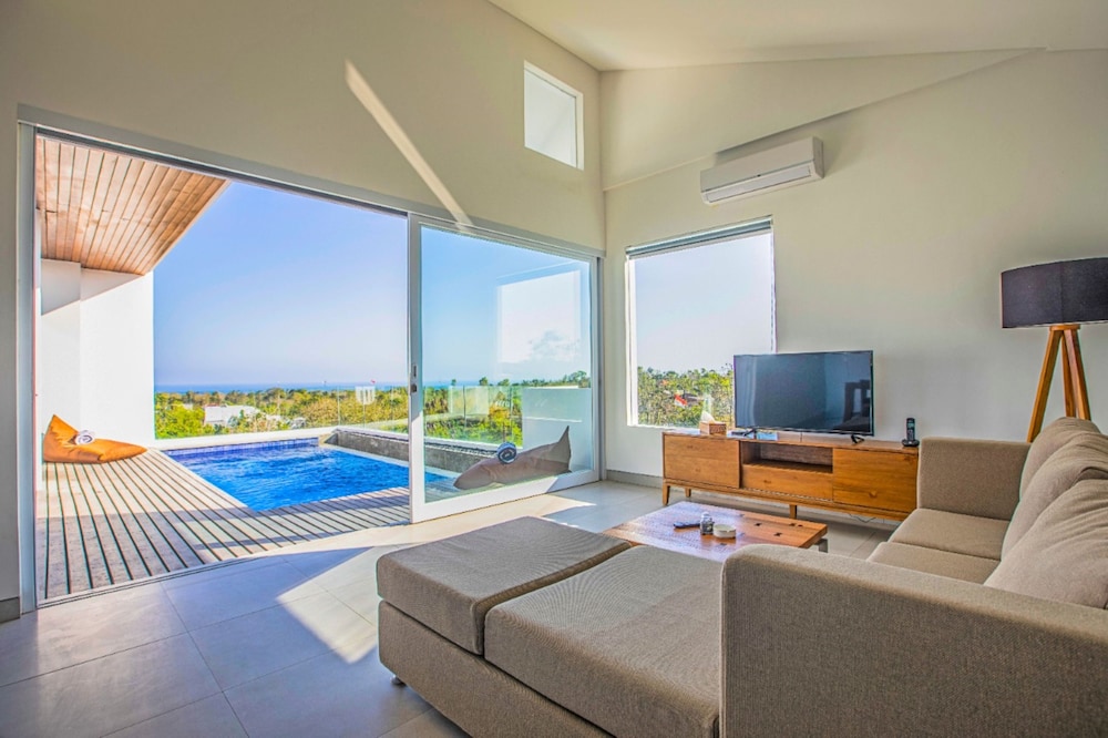 Residential Suite photo 2