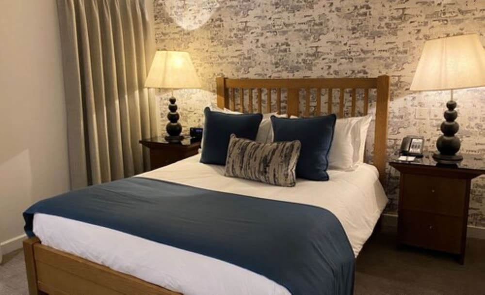 Comfy King Room - Photo 8