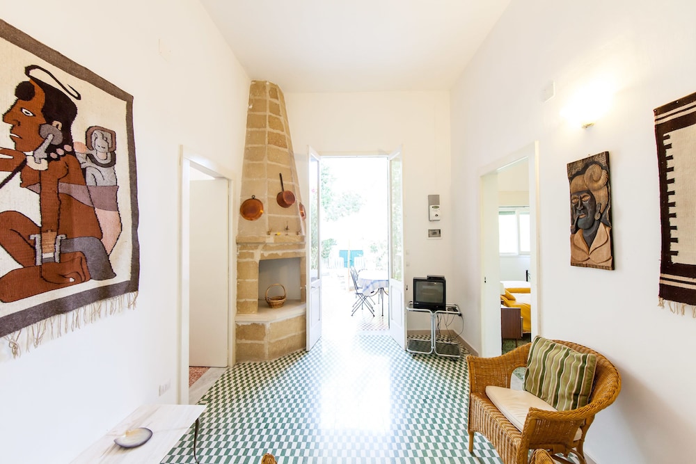 Family Villa, 2 Bedrooms, Pool Access (Villetta Gelsomino) photo 2