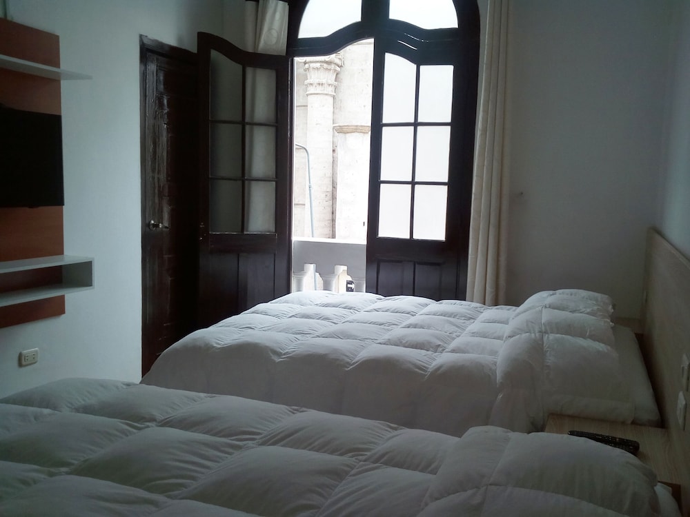Family Room, City View