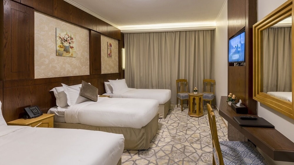 Superior Triple Room