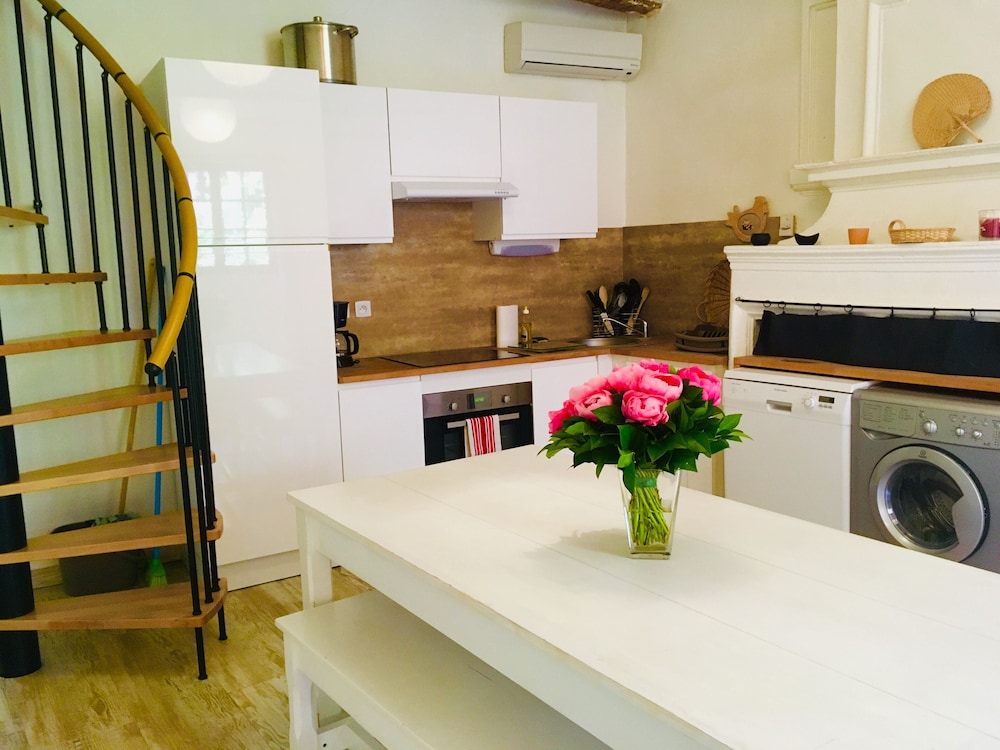 Comfort Duplex, 2 Bedrooms (Gite) photo 3