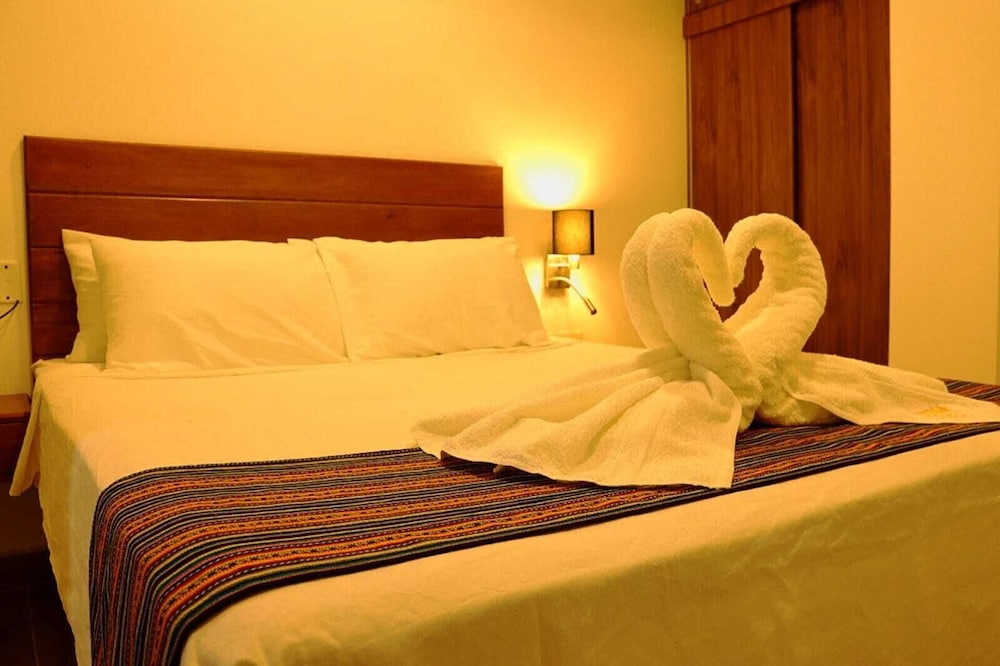 Deluxe Apartment, 1 Queen Bed, River View photo 3