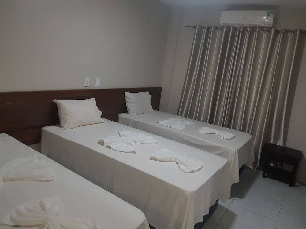 Deluxe Triple Room photo 3
