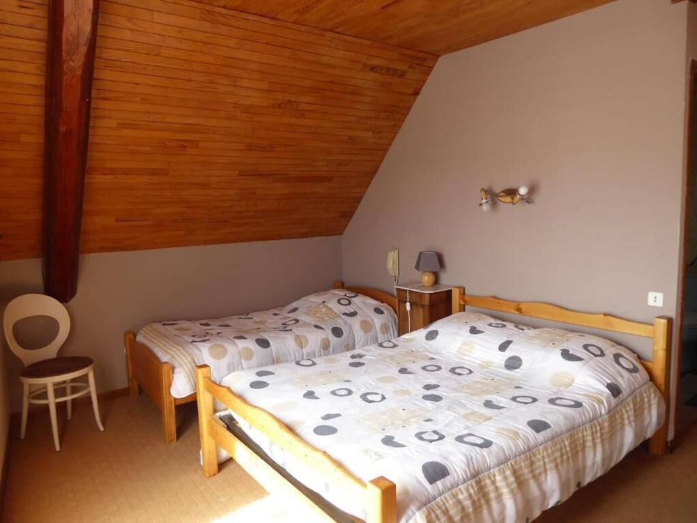 Standard Triple Room photo 3