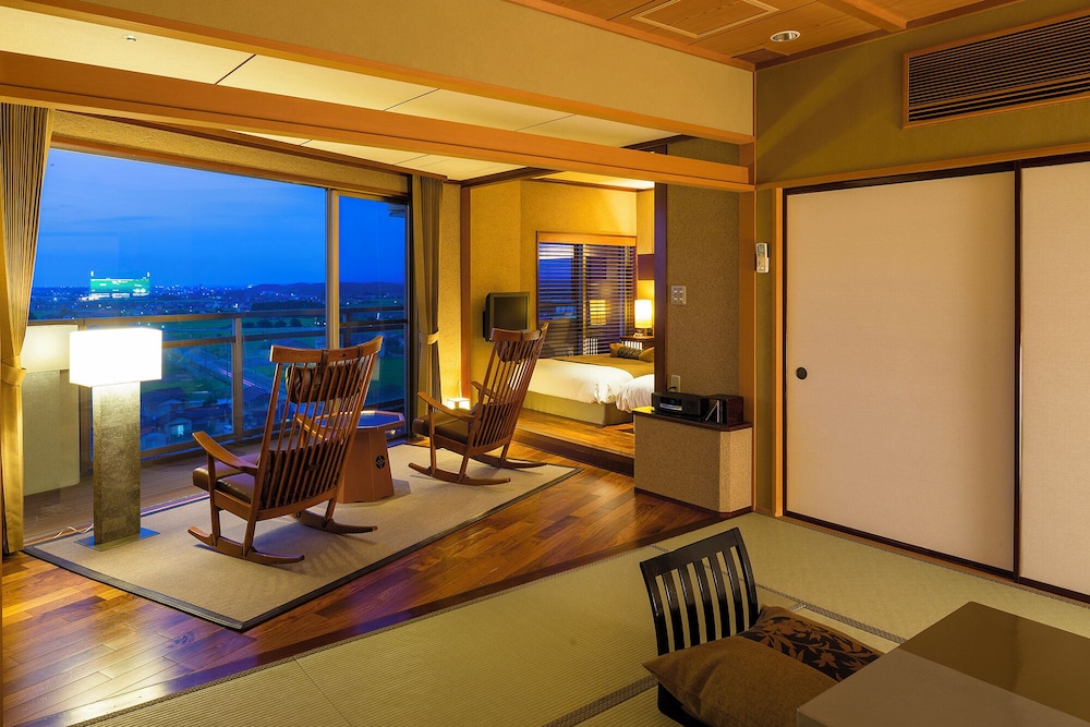 Suite, Separate Smoking Areas (Private Open Air Bath) photo 2