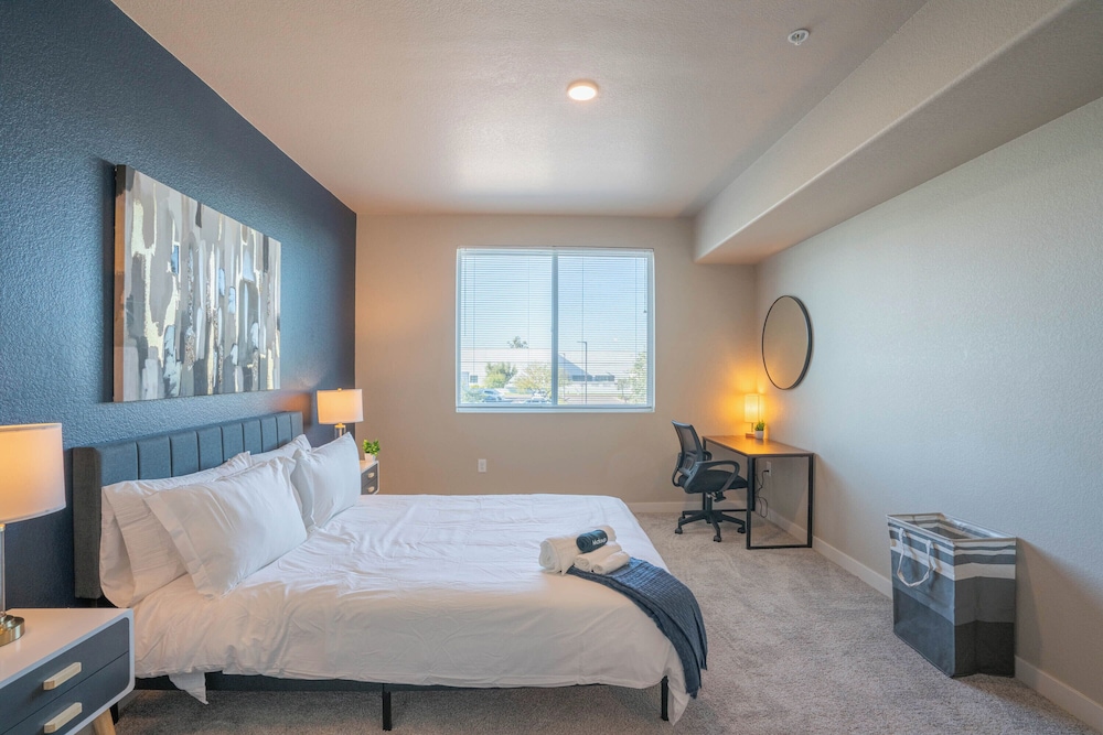 Deluxe Apartment, 2 Bedrooms, Balcony photo 3