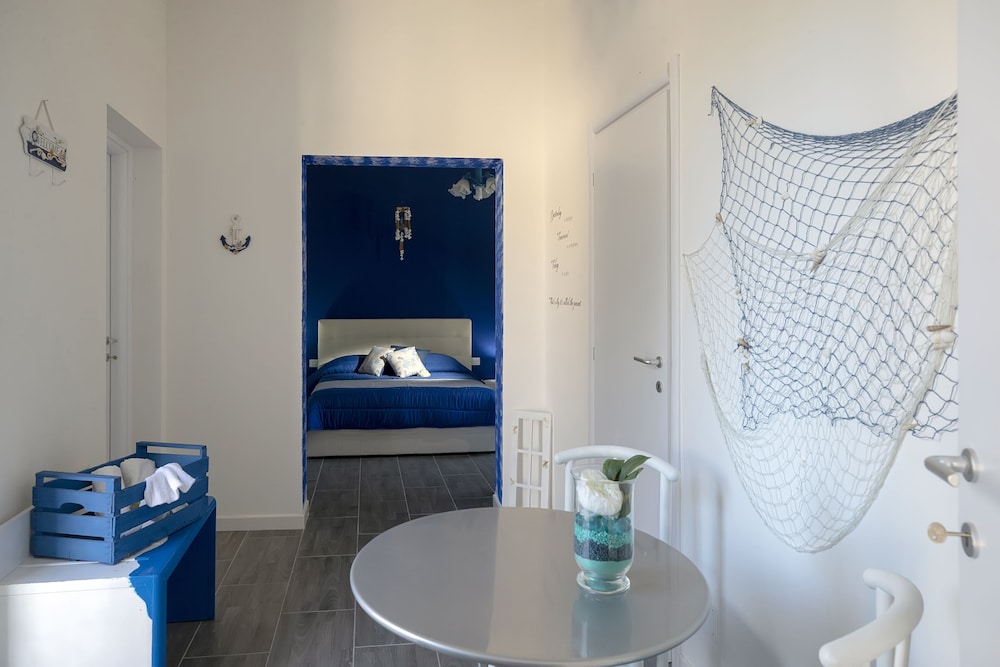 Deluxe Triple Room photo 2