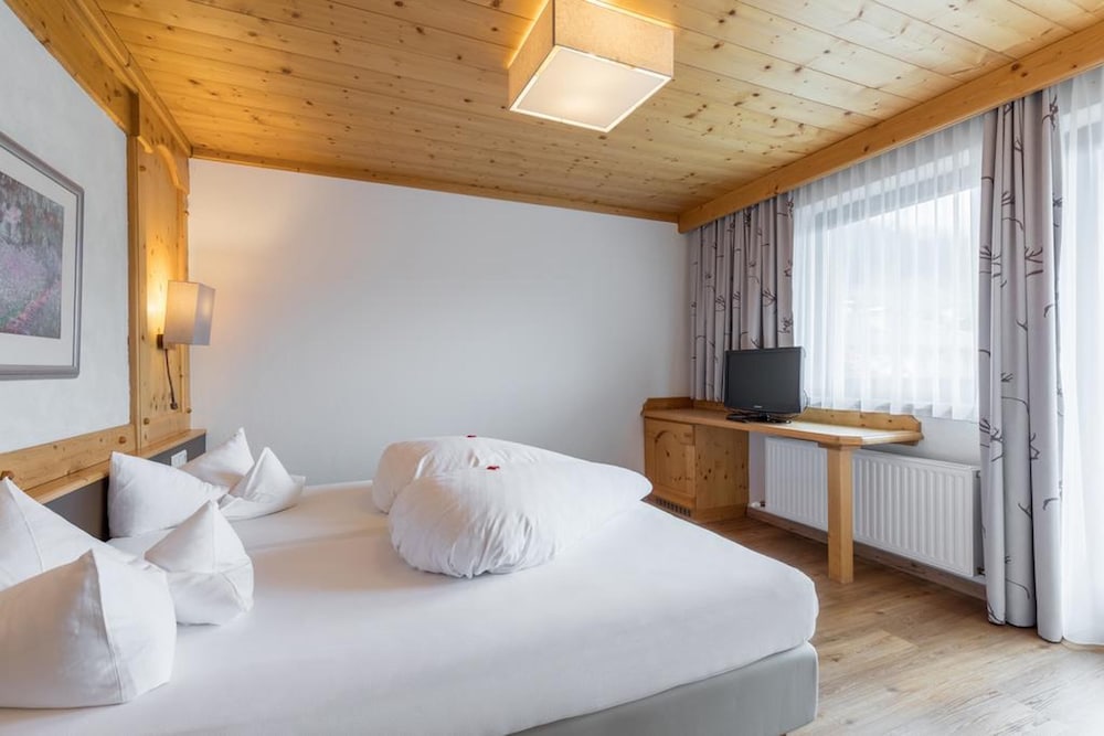 Comfort Triple Room photo 2