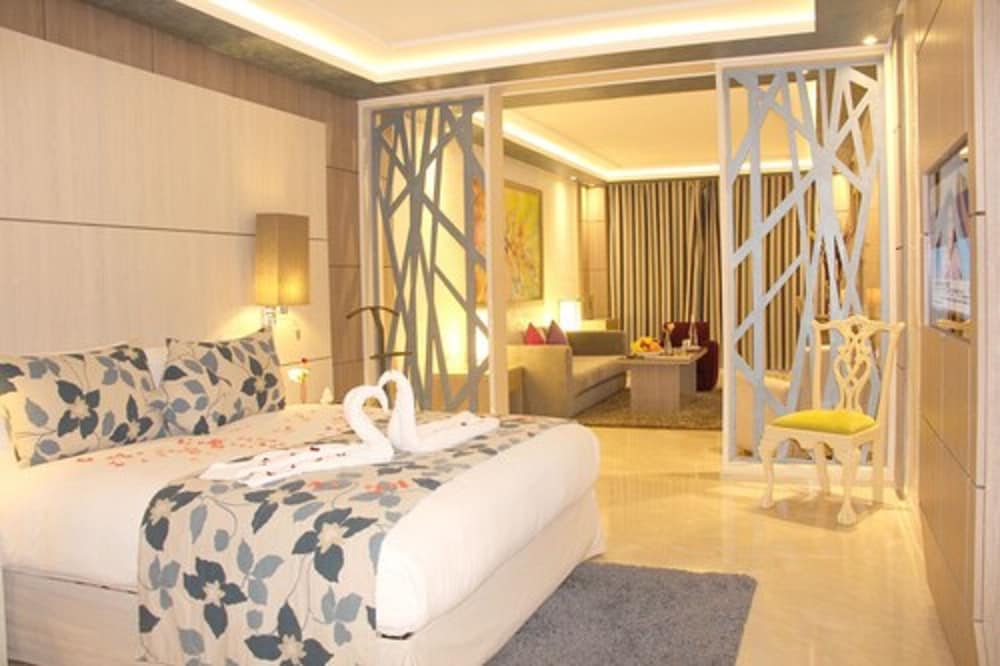 Executive Suite photo 3