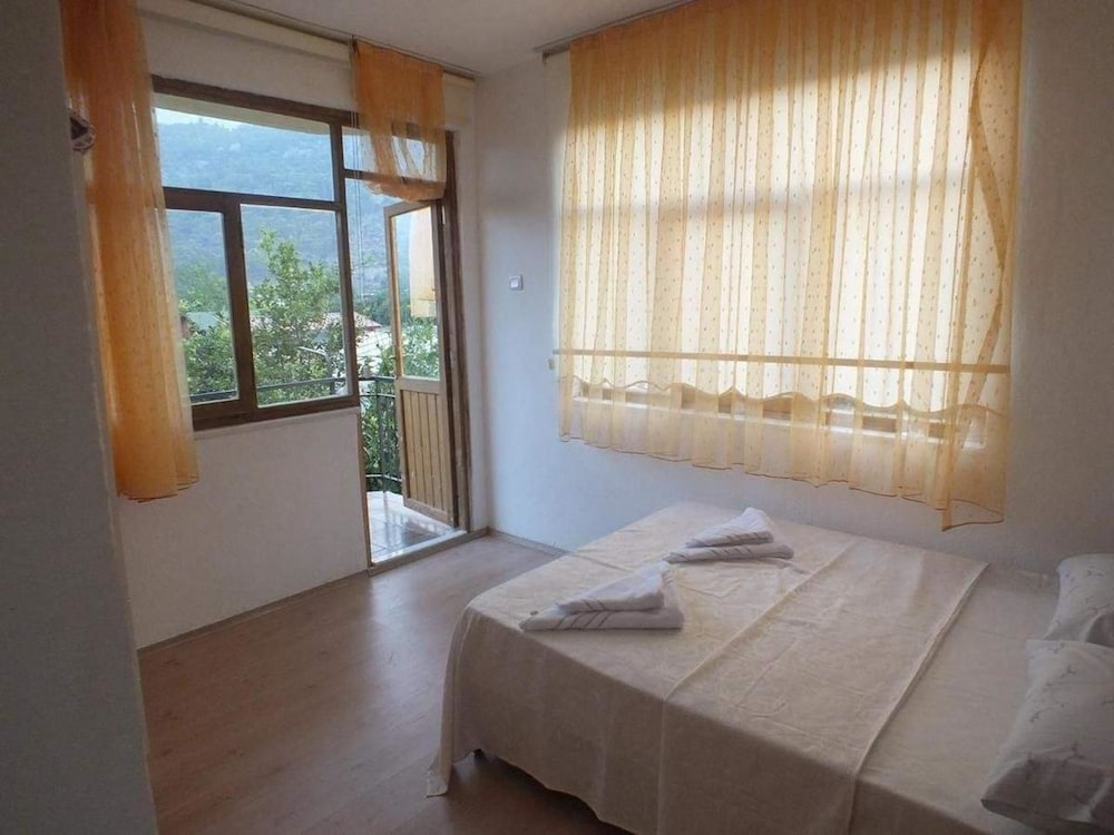 Standard Room photo 3