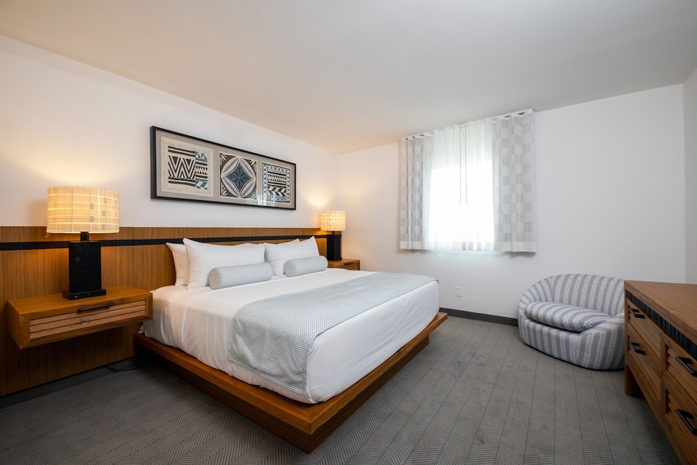 Basic Suite photo 1