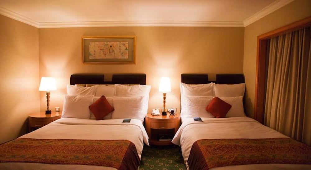 Premier Twin Room