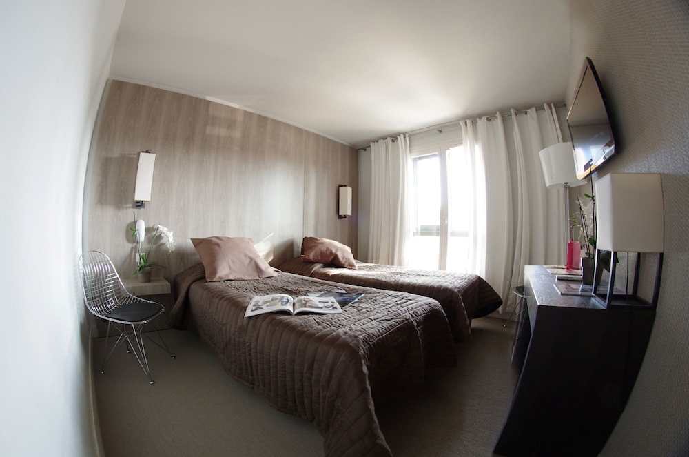 Superior Twin Room, 2 Twin Beds photo 1
