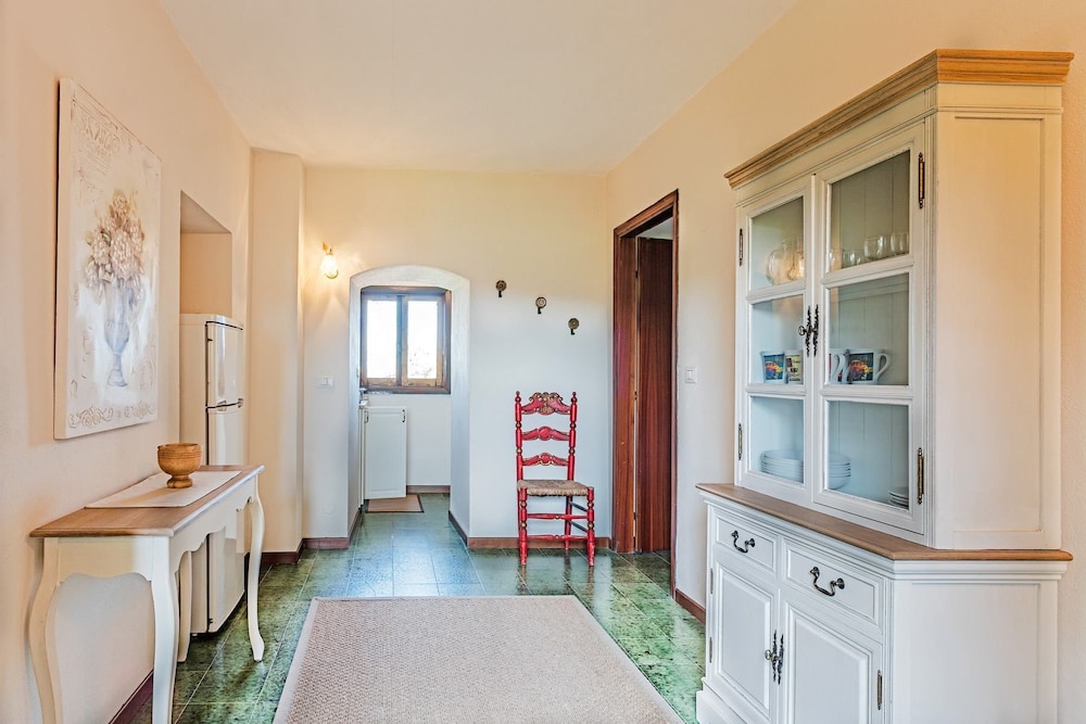 Apartment, 2 Bedrooms, Partial Sea View, Sea Facing (Mezzanino) photo 2