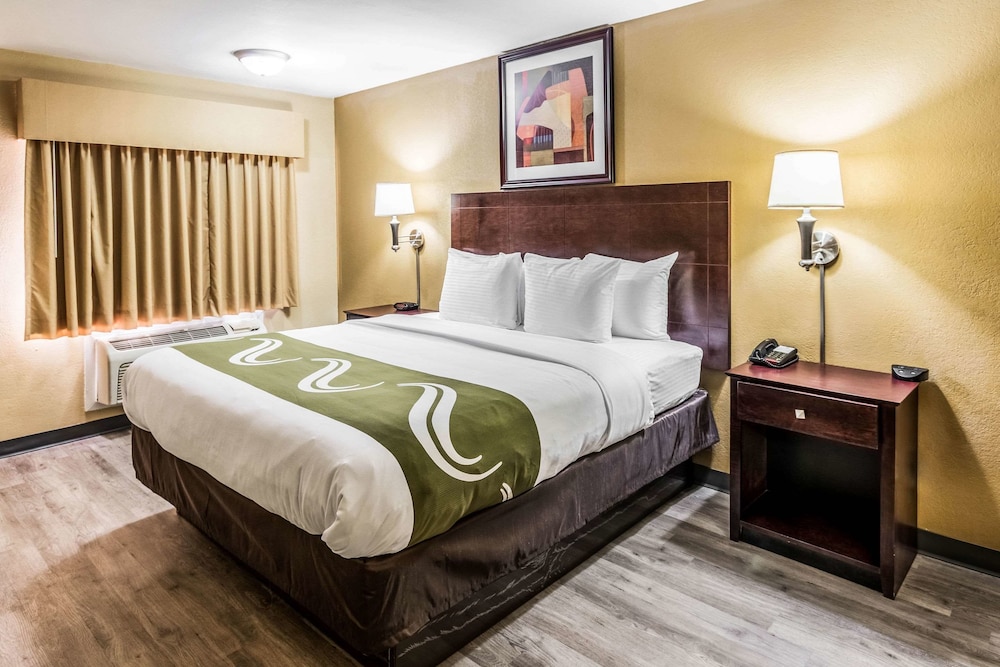 Efficiency, Room, 1 King Bed, Non Smoking - Photo 2