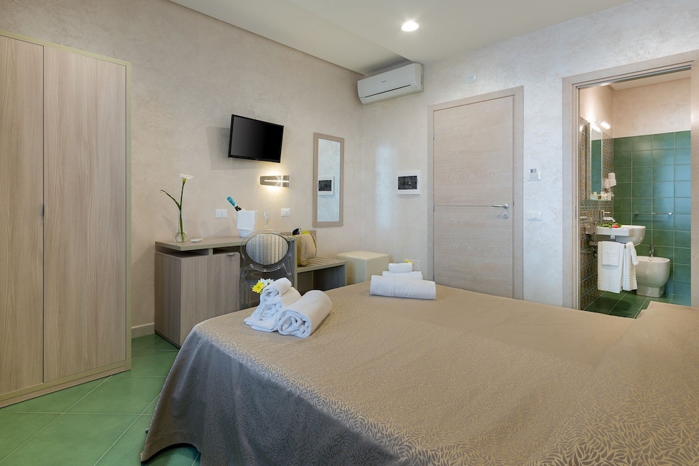 Economy Double Room, Ground Floor photo 1