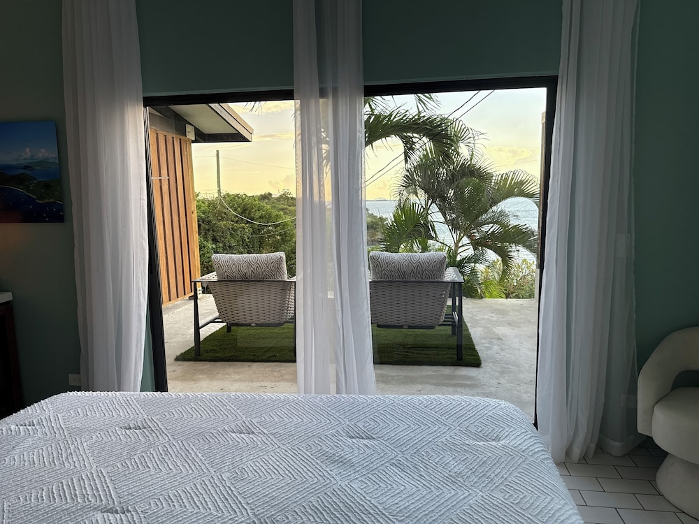 Standard Room, Patio, Ocean View