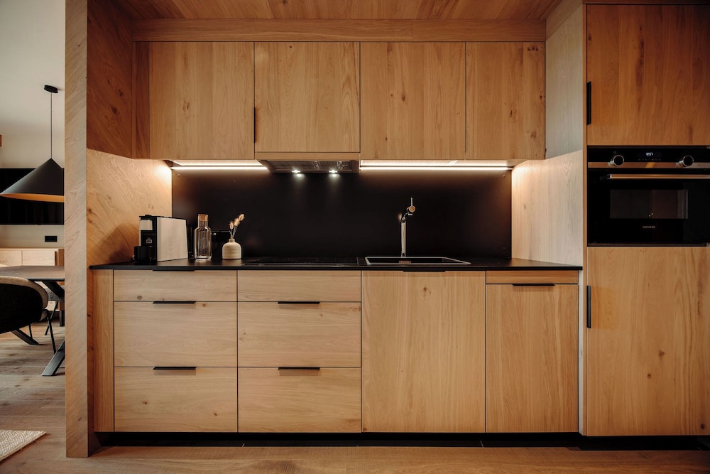 Luxury Condo photo 3
