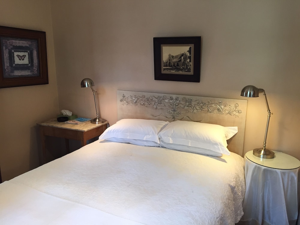 Suite (Stables 1)