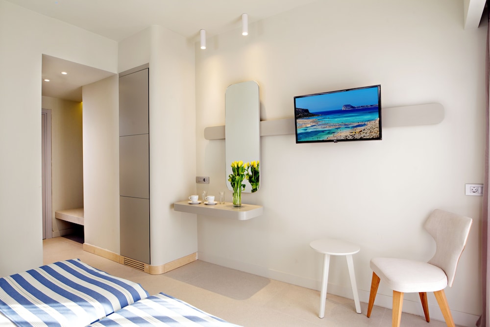 Economy Double Or Twin Room