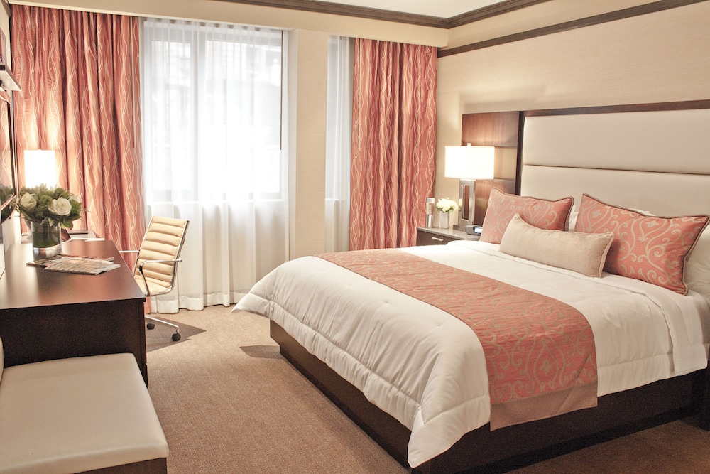 Deluxe Room, 1 King Bed