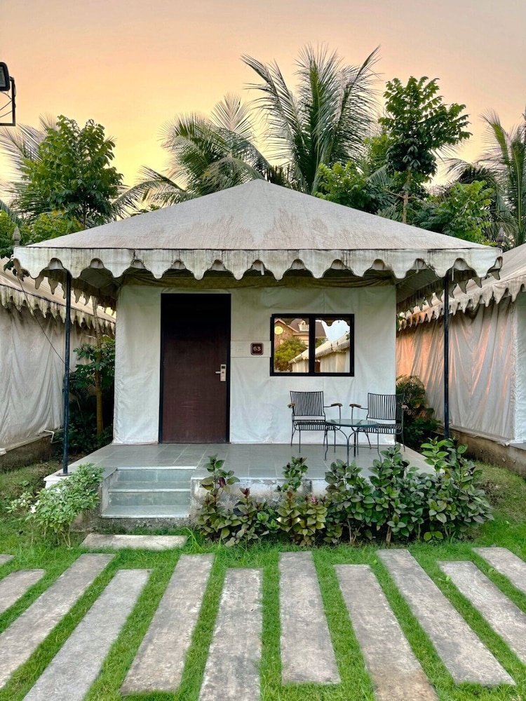 Luxury Tent photo 3