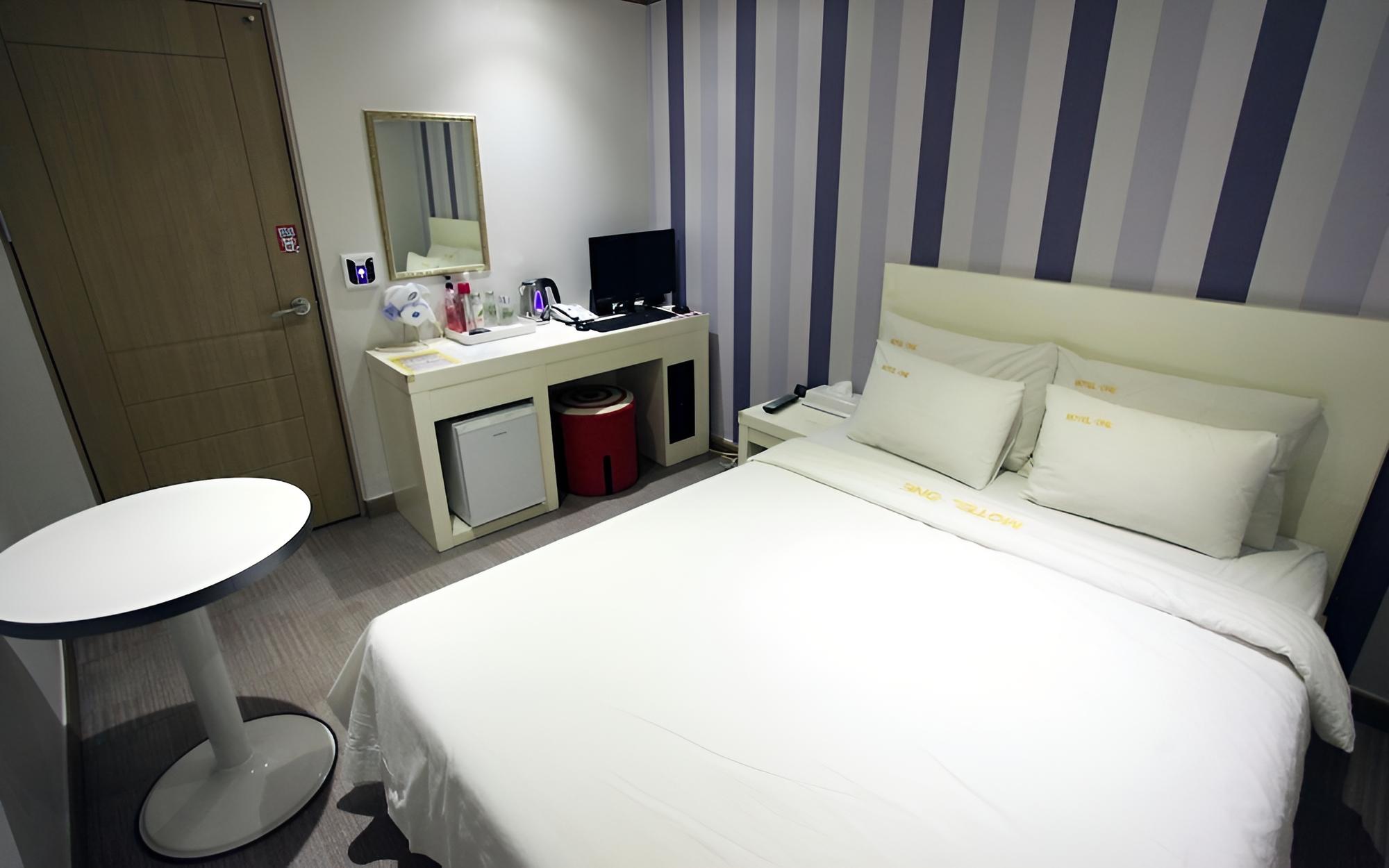 Room (Standard Room) photo 1