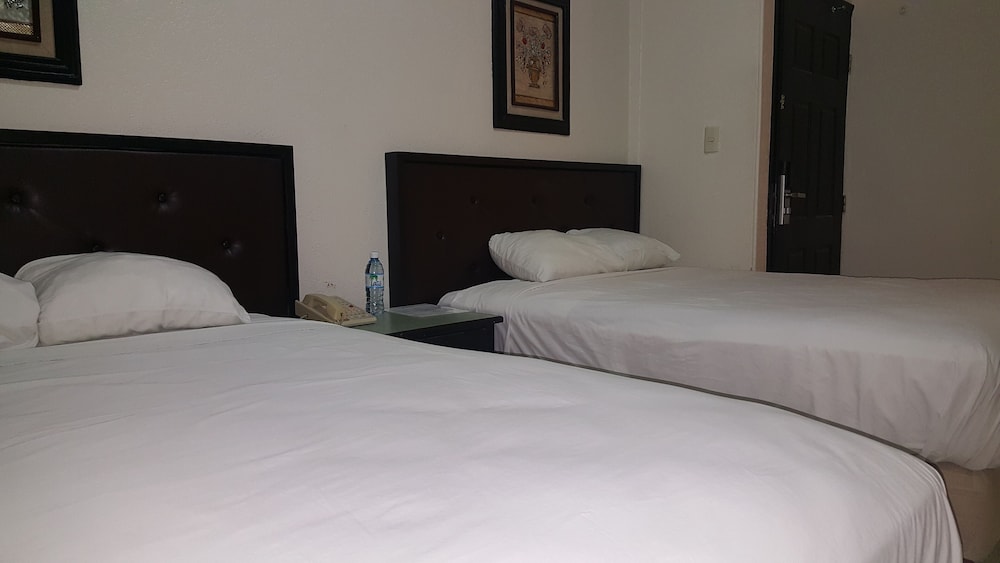 Basic Double Room photo 1