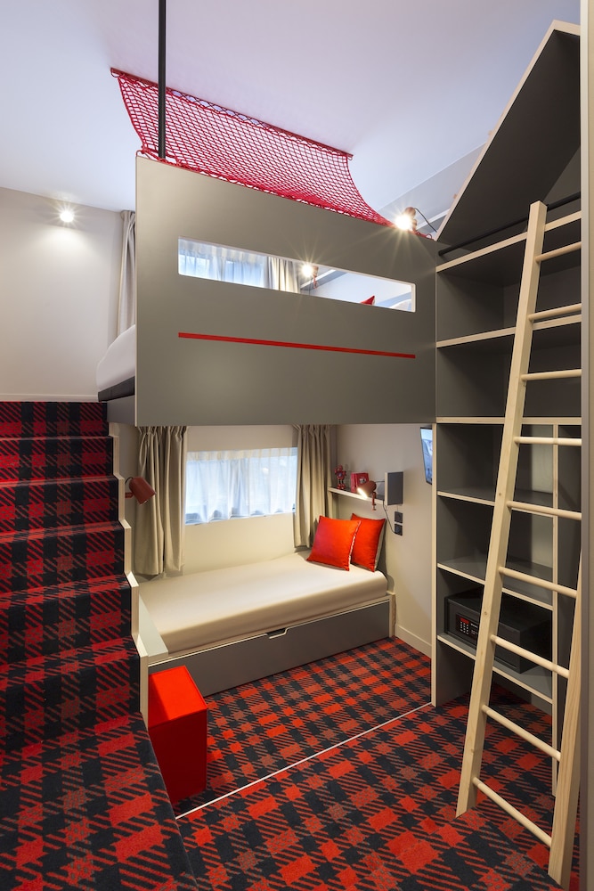 Room with Mezzanine for 2 adults and 1 child photo 2