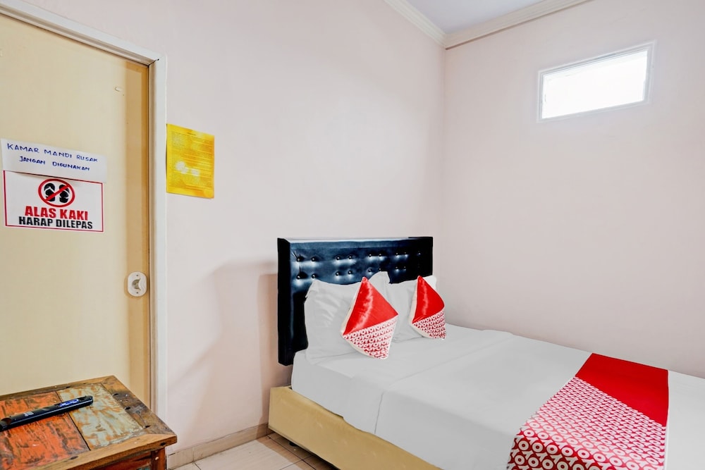 Economy Double Room photo 2