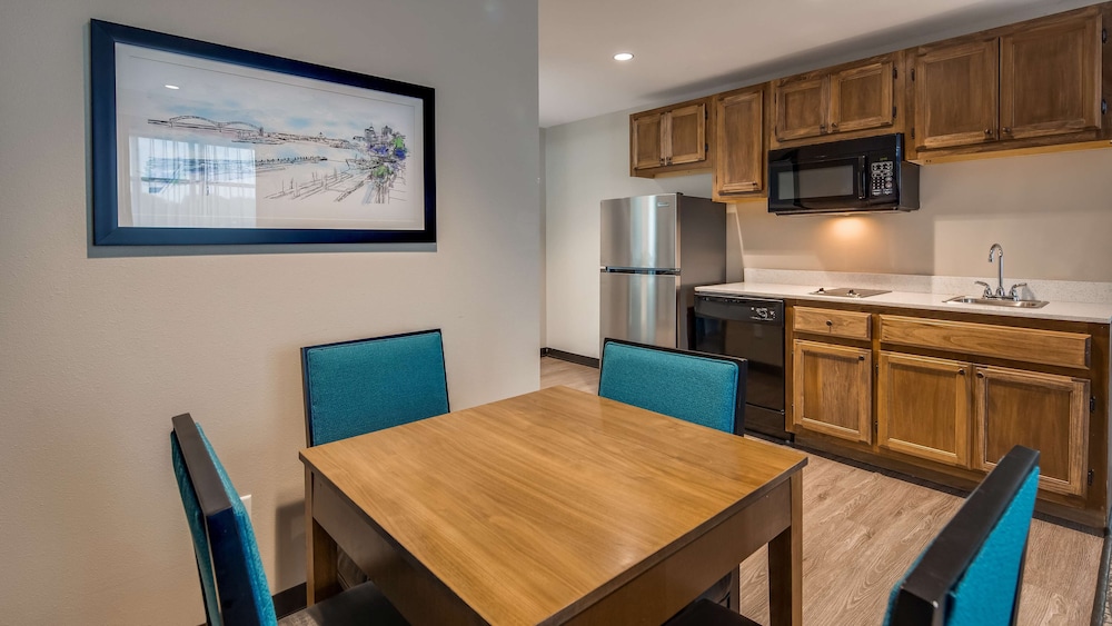 Suite, Multiple Beds, Non Smoking, Kitchen (with Sofabed) - Photo 1