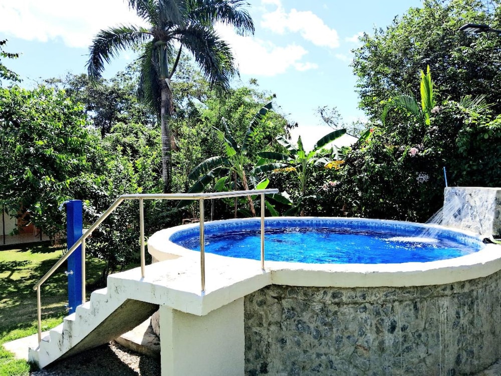 Classic Bungalow, 1 Bedroom, Patio photo 3