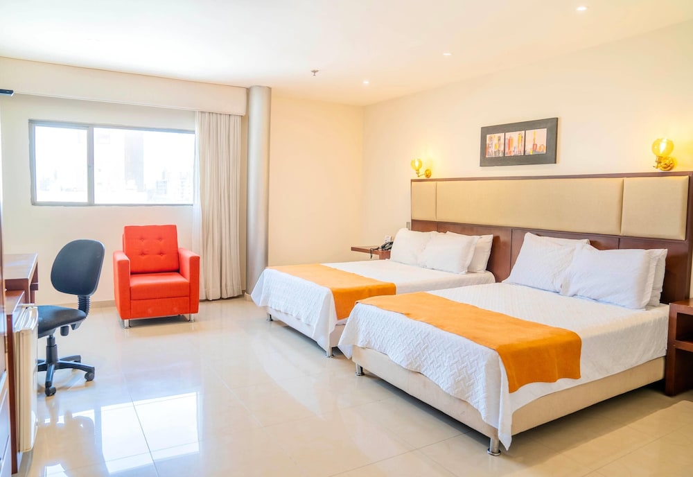 Suite, Multiple Beds, Non Smoking - Photo 1