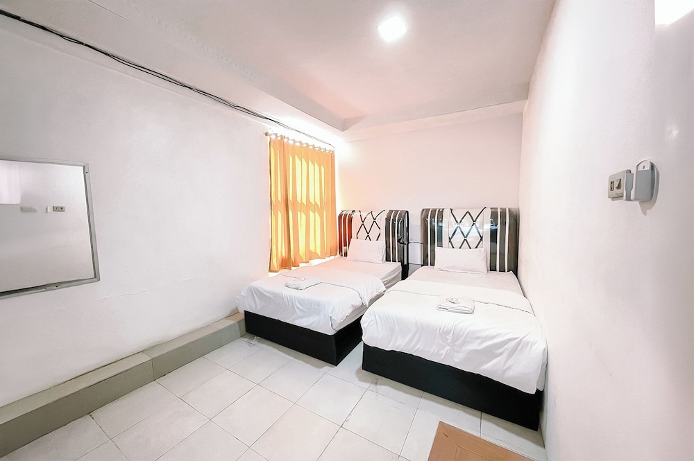 Deluxe Twin Room photo 1