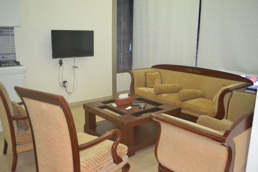 Duplex - Photo 8