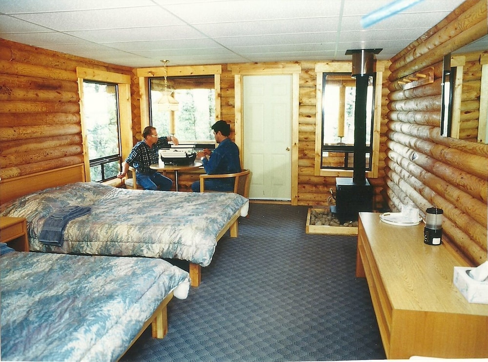 Cabin, 2 Queen Beds (Main Lodge) photo 1