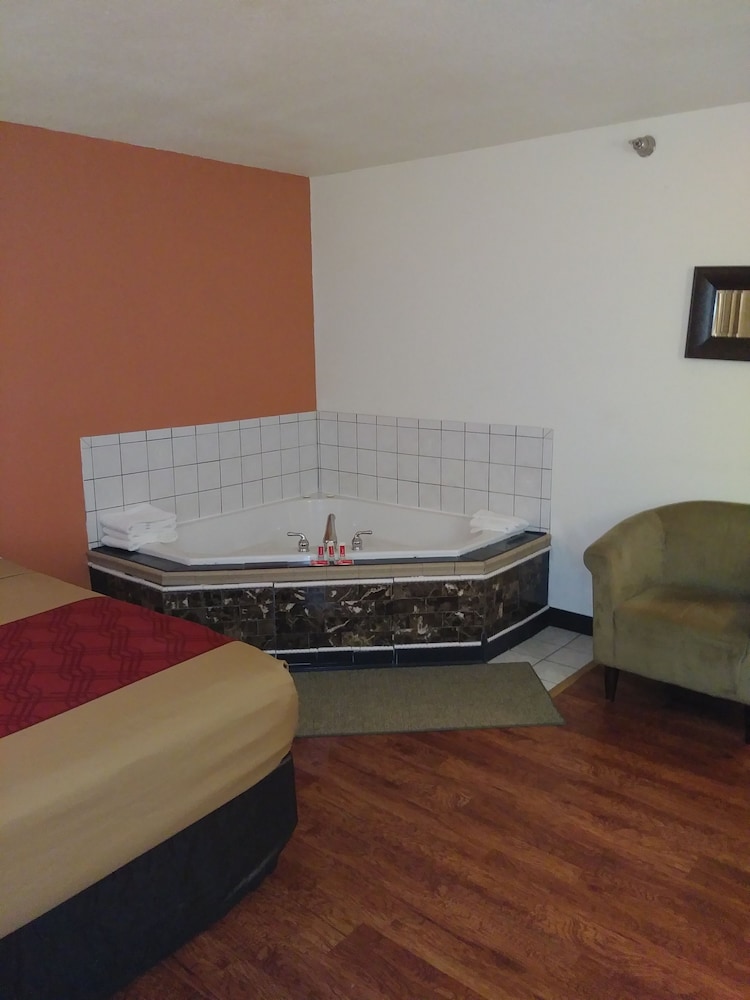 Room, 1 King Bed - Photo 24