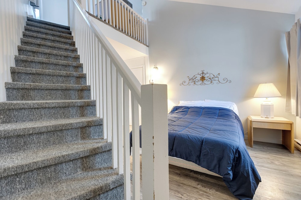 Premium Loft