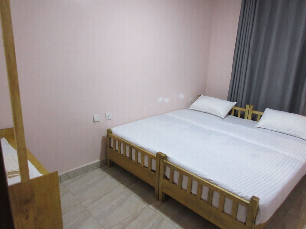 Basic Room photo 2